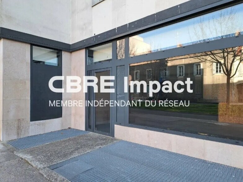 Commerce de détail dans Dijon à vendre - Photo du bâtiment - Image 3 de 8