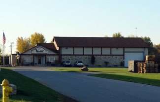 Plus de détails pour 550 Goodrich Rd, Bellevue, OH - Flex à vendre