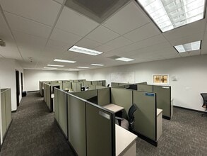 6335 Ferris Sq, San Diego, CA for lease Interior Photo- Image 2 of 11