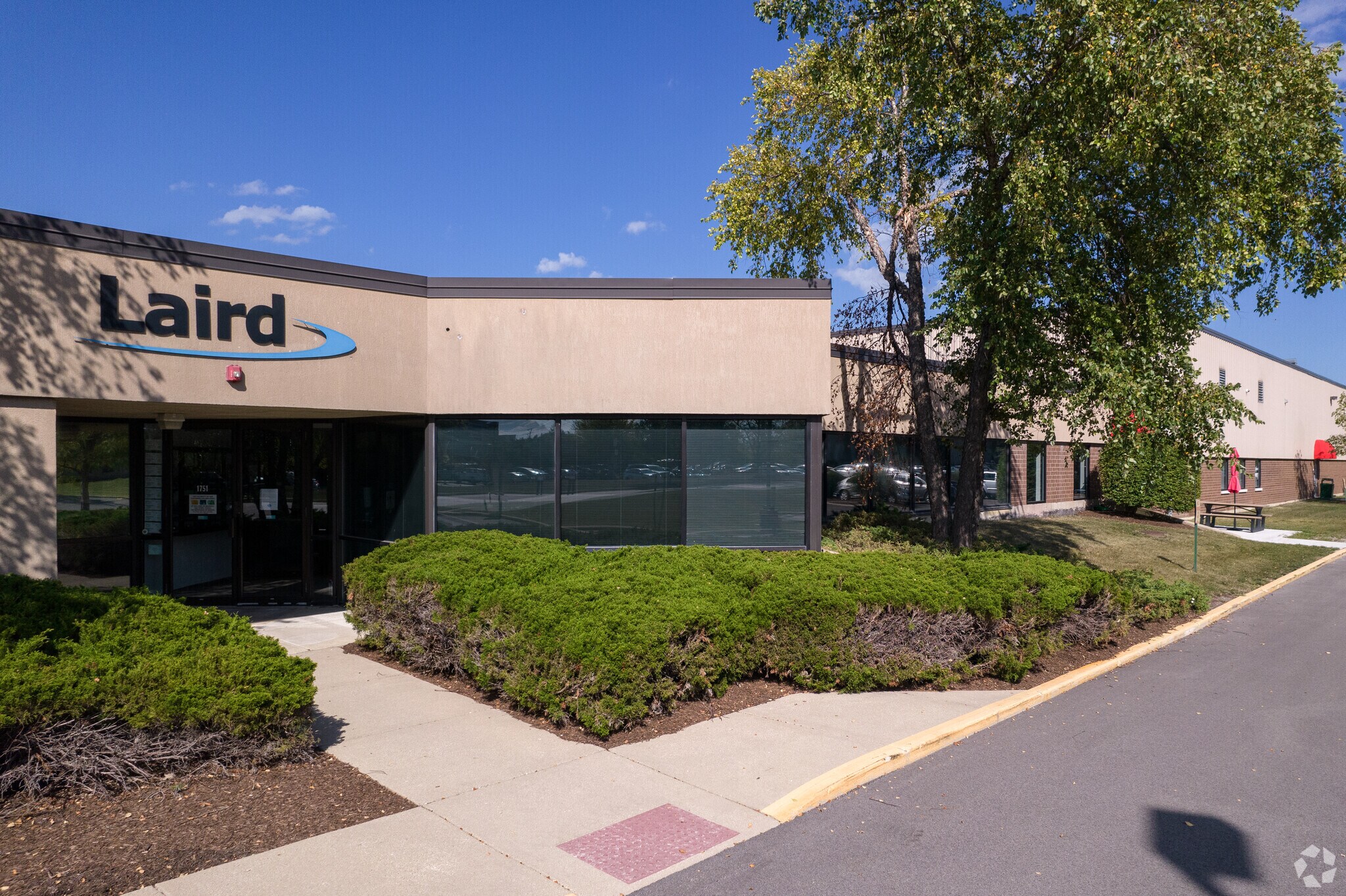 1751 Wilkening Ct, Schaumburg, IL à louer Photo principale- Image 1 de 7