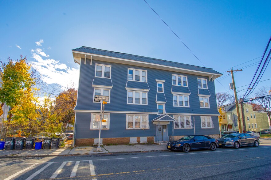 858-860 S 18th St, Newark, NJ for sale - Building Photo - Image 3 of 8