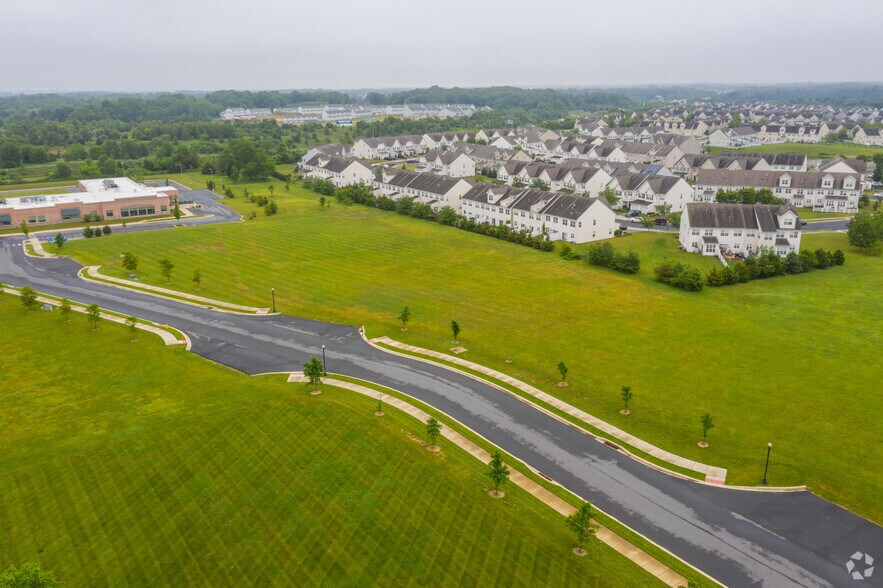 690 Middletown Odessa Rd, Middletown, DE à louer - Photo du bâtiment - Image 2 de 4