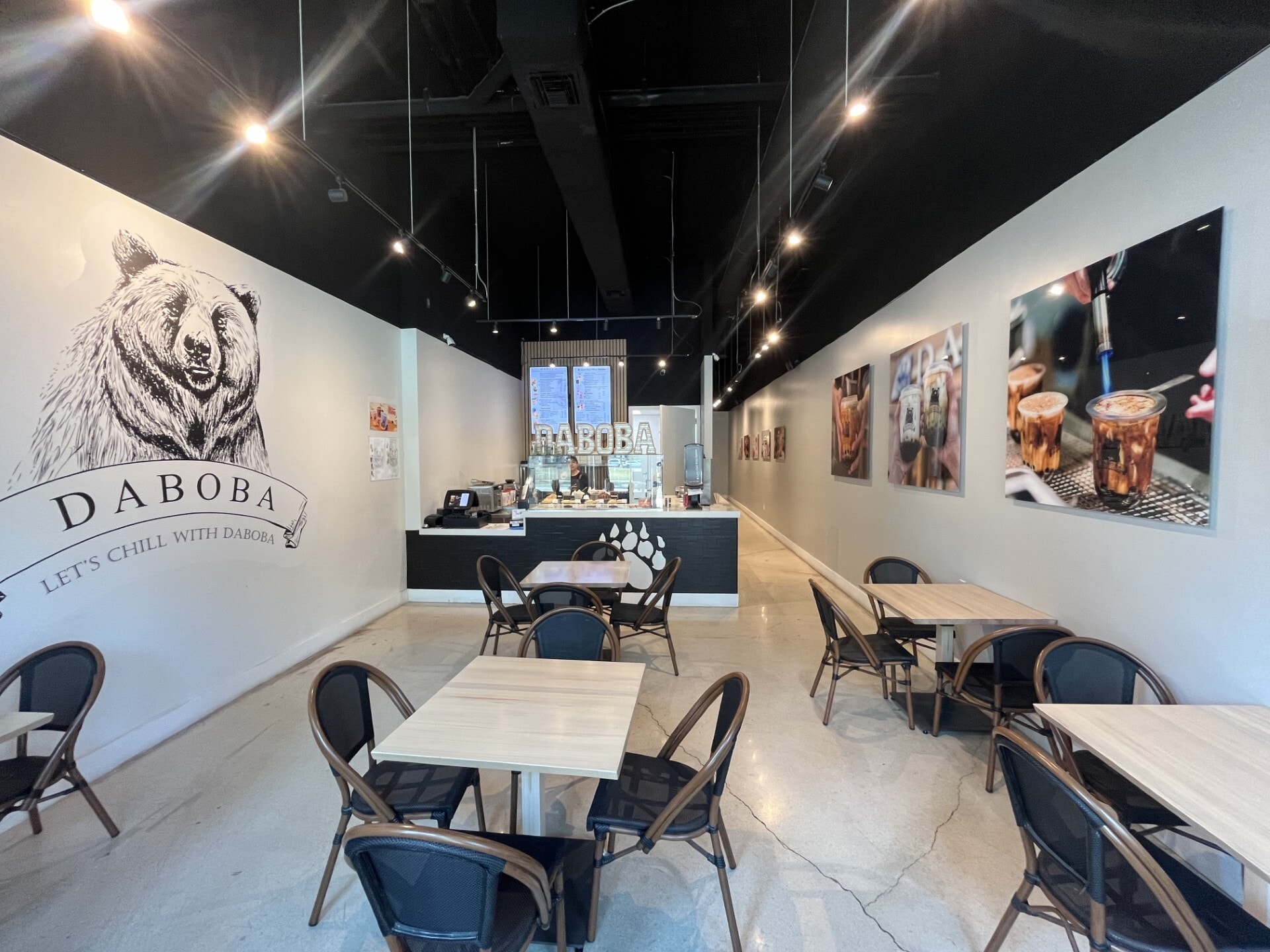 275 NE 18th St, Miami, FL for lease Interior Photo- Image 1 of 9