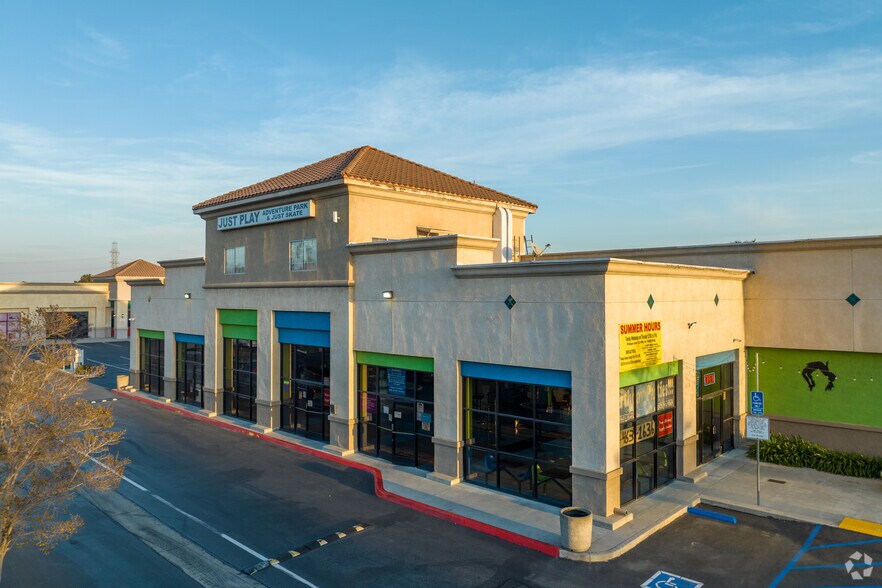 7391 East Ave, Fontana, CA for lease - Building Photo - Image 1 of 33