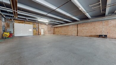 112 W 2nd St, Grand Island, NE for lease Building Photo- Image 2 of 9