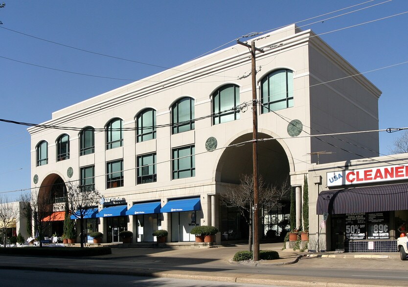 3311 Oak Lawn Ave, Dallas, TX à louer - Photo du bâtiment - Image 2 de 3