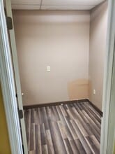 2575 W Broad St, Columbus, OH for lease Interior Photo- Image 1 of 5