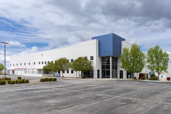 Plus de détails pour 34928 Mcmurtrey Ave, Bakersfield, CA - Industriel à louer