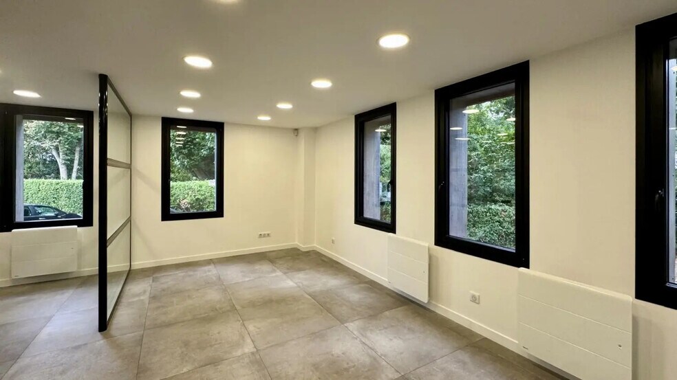 Office in Marcq-en-Baroeul for sale - Building Photo - Image 3 of 7