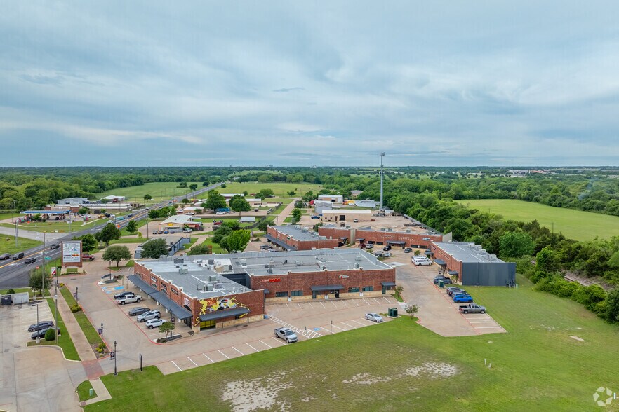 205 S Main St, Red Oak, TX à louer - Aérien - Image 2 de 17