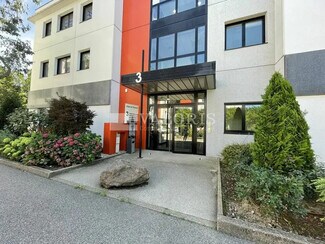 More details for 9 Rue Aimé Cotton, Saint-Priest - Office for Lease