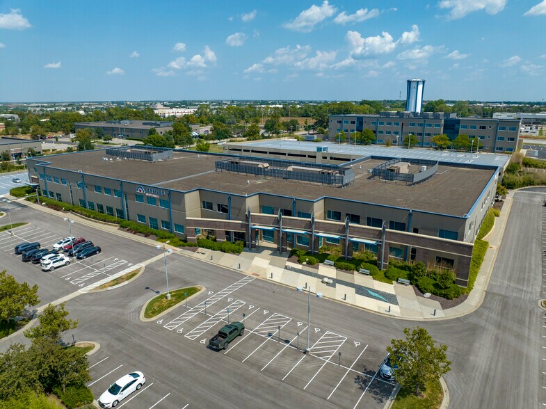 17000 W 119th St, Lenexa, KS à louer - Photo du bâtiment - Image 1 de 10
