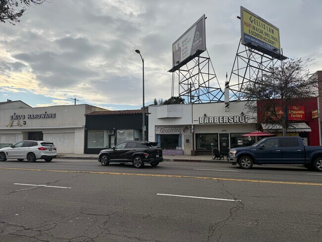 More details for 2521-2523 S Robertson Blvd, Los Angeles, CA - Retail for Lease