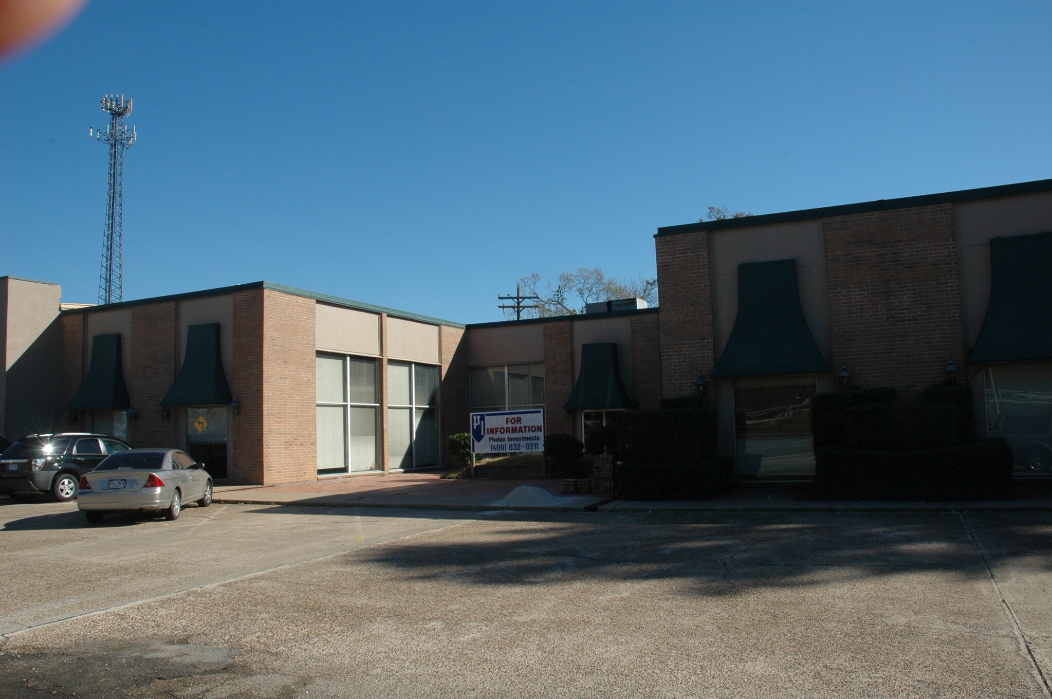 2910-2912 Eastex Fwy, Beaumont, TX à louer Photo du bâtiment- Image 1 de 2