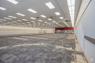 700 W Main St, Norman, OK à vendre Photo intérieure- Image 1 de 6