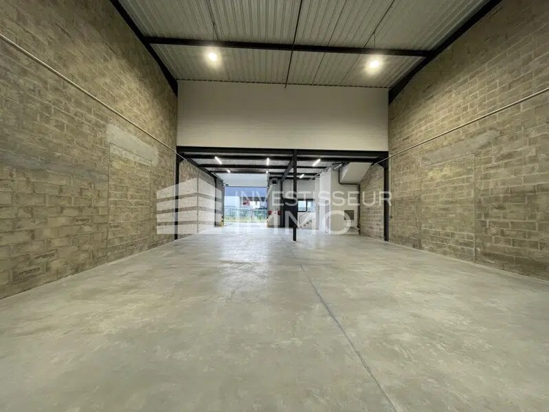 Flex in Lieusaint for lease Interior Photo- Image 1 of 7