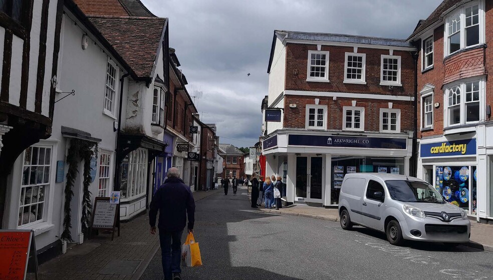 9 Cross St, Saffron Walden à louer - Photo du bâtiment - Image 2 de 2