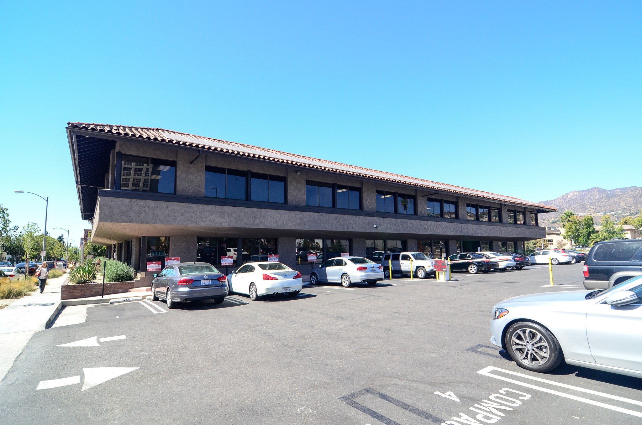 315 Arden Ave, Glendale, CA for lease Building Photo- Image 1 of 11