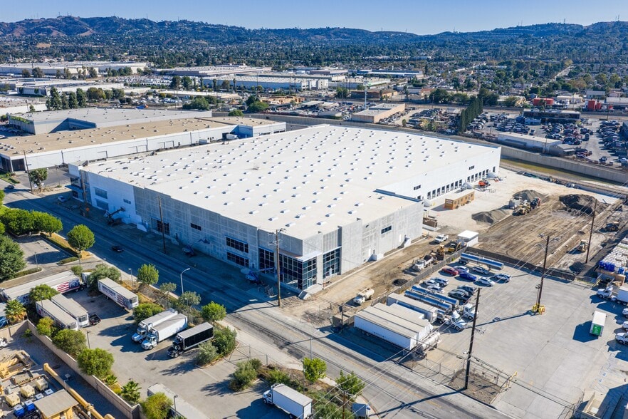 15010 Don Julian Rd, City Of Industry, CA for lease - Building Photo - Image 1 of 12