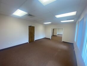 10200 W State Road 84, Davie, FL for lease Interior Photo- Image 2 of 6