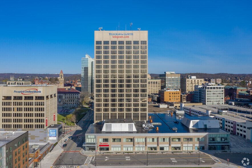 100 front St, Worcester, MA à louer - Photo du bâtiment - Image 3 de 10