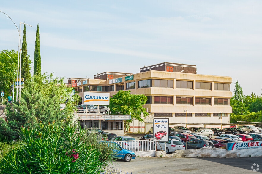 Carretera a Coruña Km 18, 20, Las Rozas de Madrid, Madrid for lease - Building Photo - Image 2 of 4