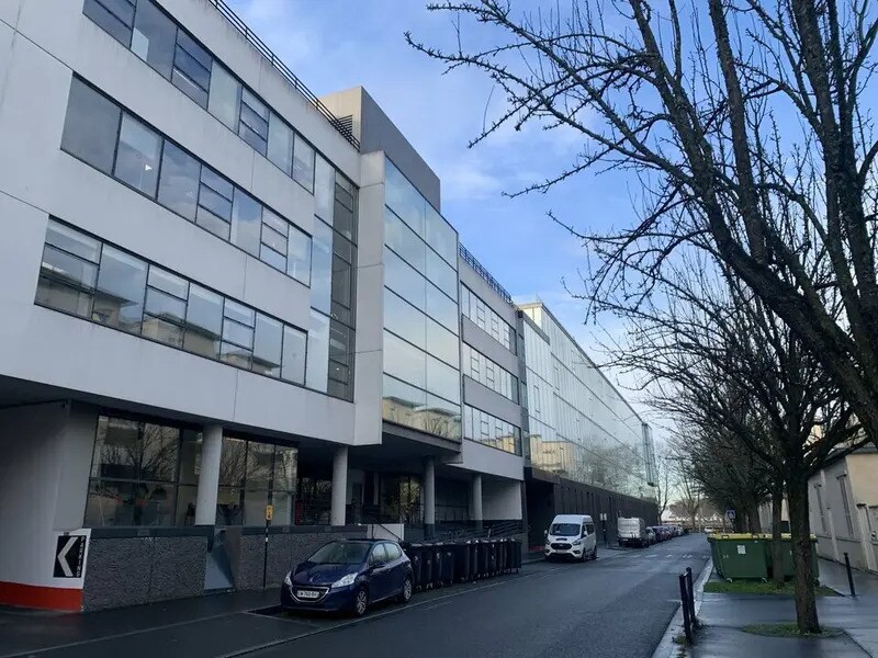 Office in Bordeaux for lease Building Photo- Image 1 of 10