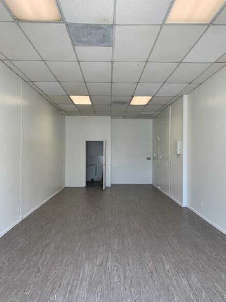 12025-12033 Garfield Ave, South Gate, CA for lease - Building Photo - Image 1 of 4