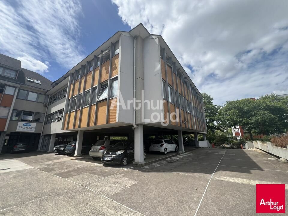 Office in Rennes for sale Building Photo- Image 1 of 5