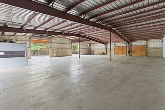 213 Whitsett Rd, Nashville, TN à vendre Photo intérieure- Image 2 de 9