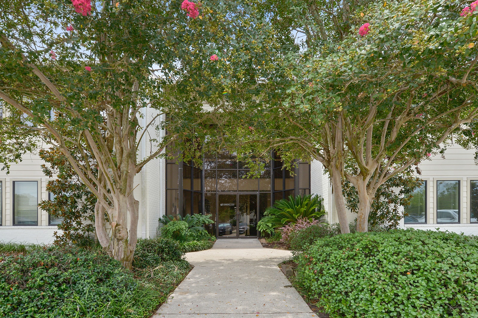 2051 Silverside Dr, Baton Rouge, LA for lease Primary Photo- Image 1 of 9