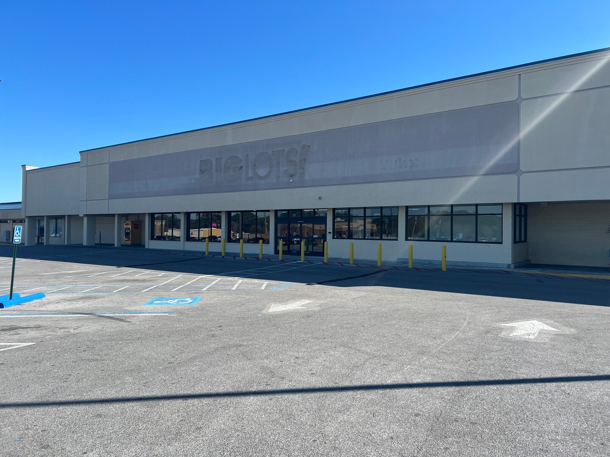 400 N Navy Blvd, Pensacola, FL à louer Photo du bâtiment- Image 1 de 7