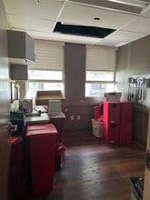 30 Aulike St, Kailua, HI for lease Interior Photo- Image 1 of 22