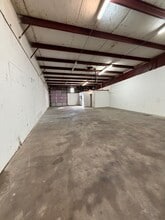 10055 Belknap Rd, Sugar Land, TX à louer Photo intérieure- Image 2 de 3