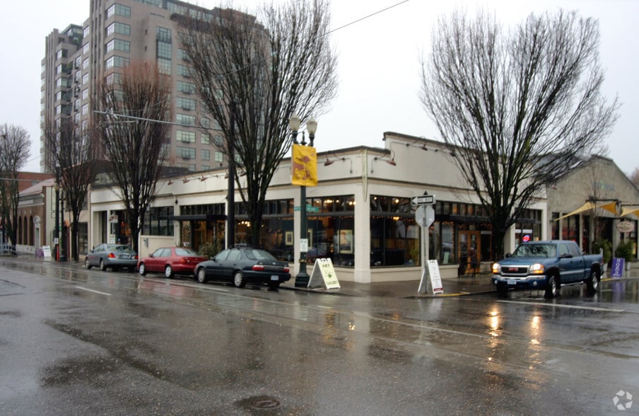 206 NW Tenth Ave, Portland, OR à louer - Photo du bâtiment - Image 2 de 3