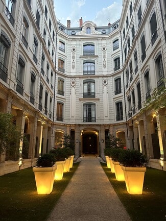 More details for 21 Rue D'Algerie, Lyon - Multifamily for Sale