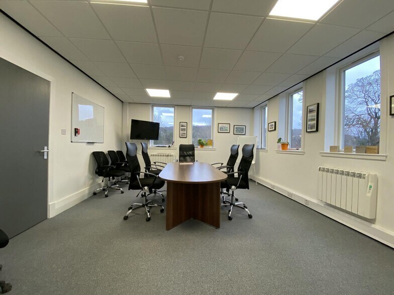 Marshall Pl, Perth à louer - Photo du bâtiment - Image 2 de 5