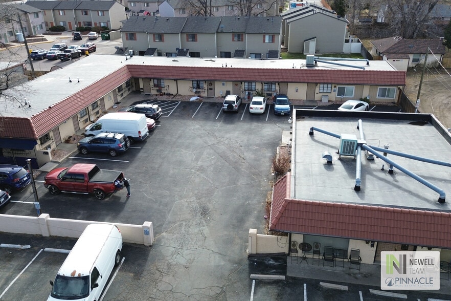 10210-10230 W 26th Ave, Lakewood, CO for sale - Building Photo - Image 3 of 41