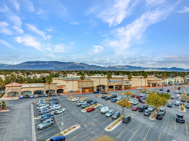 4850-4950 W Craig Rd, Las Vegas, NV for lease - Building Photo - Image 3 of 12