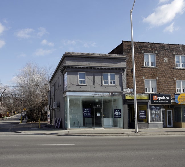 More details for 5 Hillsdale Av E, Toronto, ON - Retail for Lease