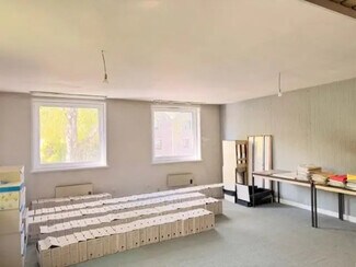 Plus de détails pour Bureau à vendre