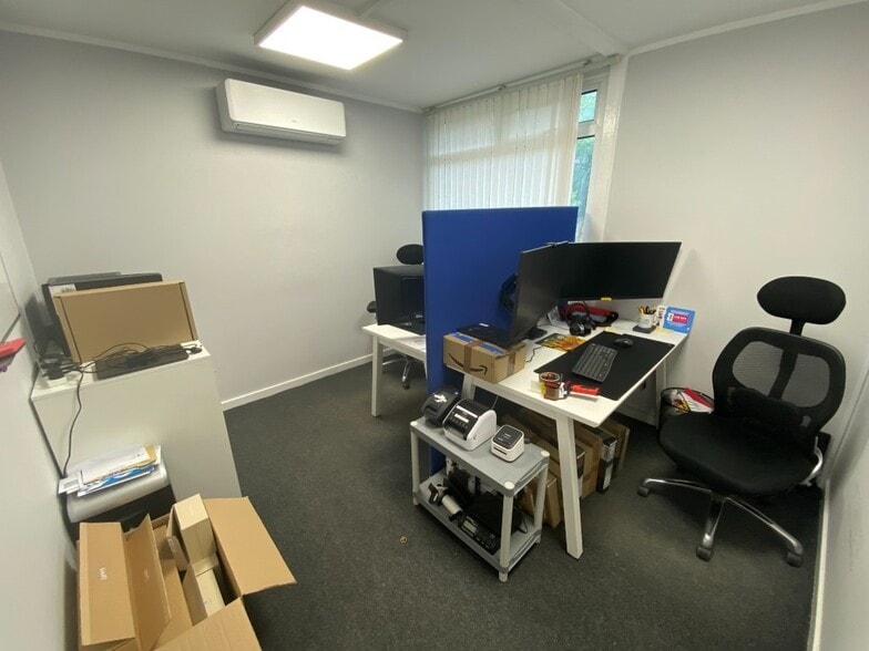 Unit 1, The Coppice, Petteridge Ln, Matfield for lease - Interior Photo - Image 3 of 4