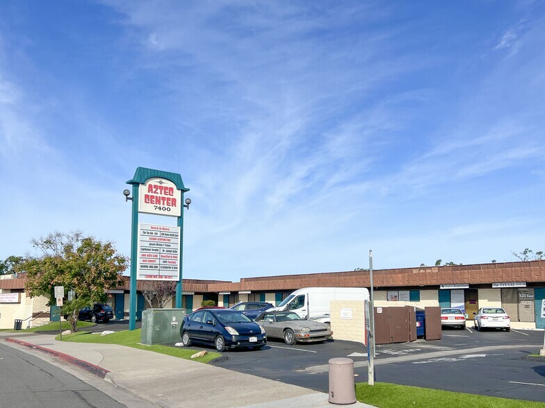 7400 El Cajon Blvd, La Mesa, CA à louer - Photo du bâtiment - Image 3 de 4