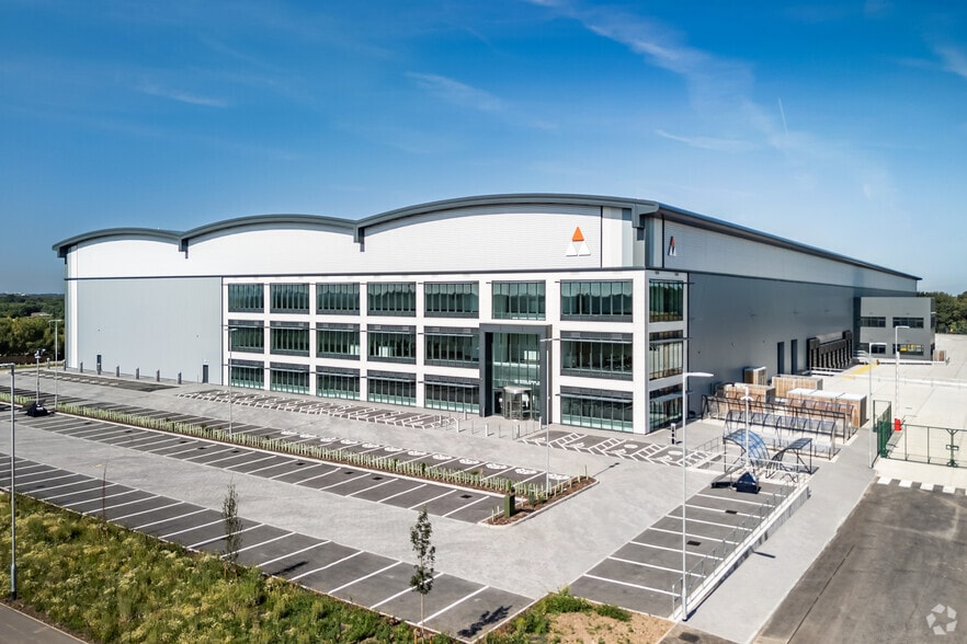 Cronton Rd, Prescot for lease - Building Photo - Image 1 of 29