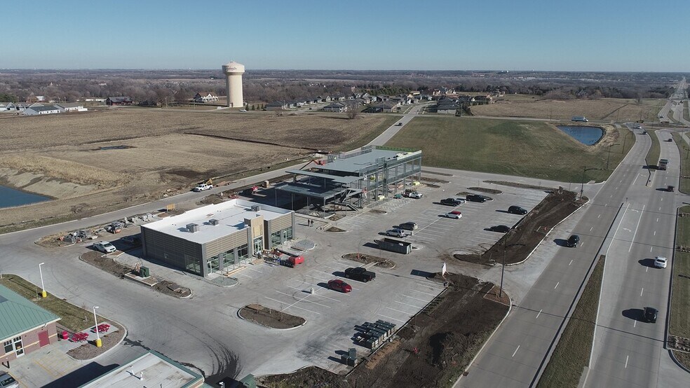 Highway 141, Grimes, IA à vendre - Photo du bâtiment - Image 2 de 4