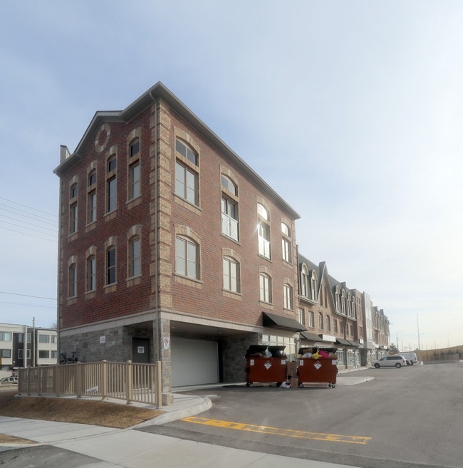 More details for 3865 Major Mackenzie Dr W, Vaughan, ON - Retail for Lease