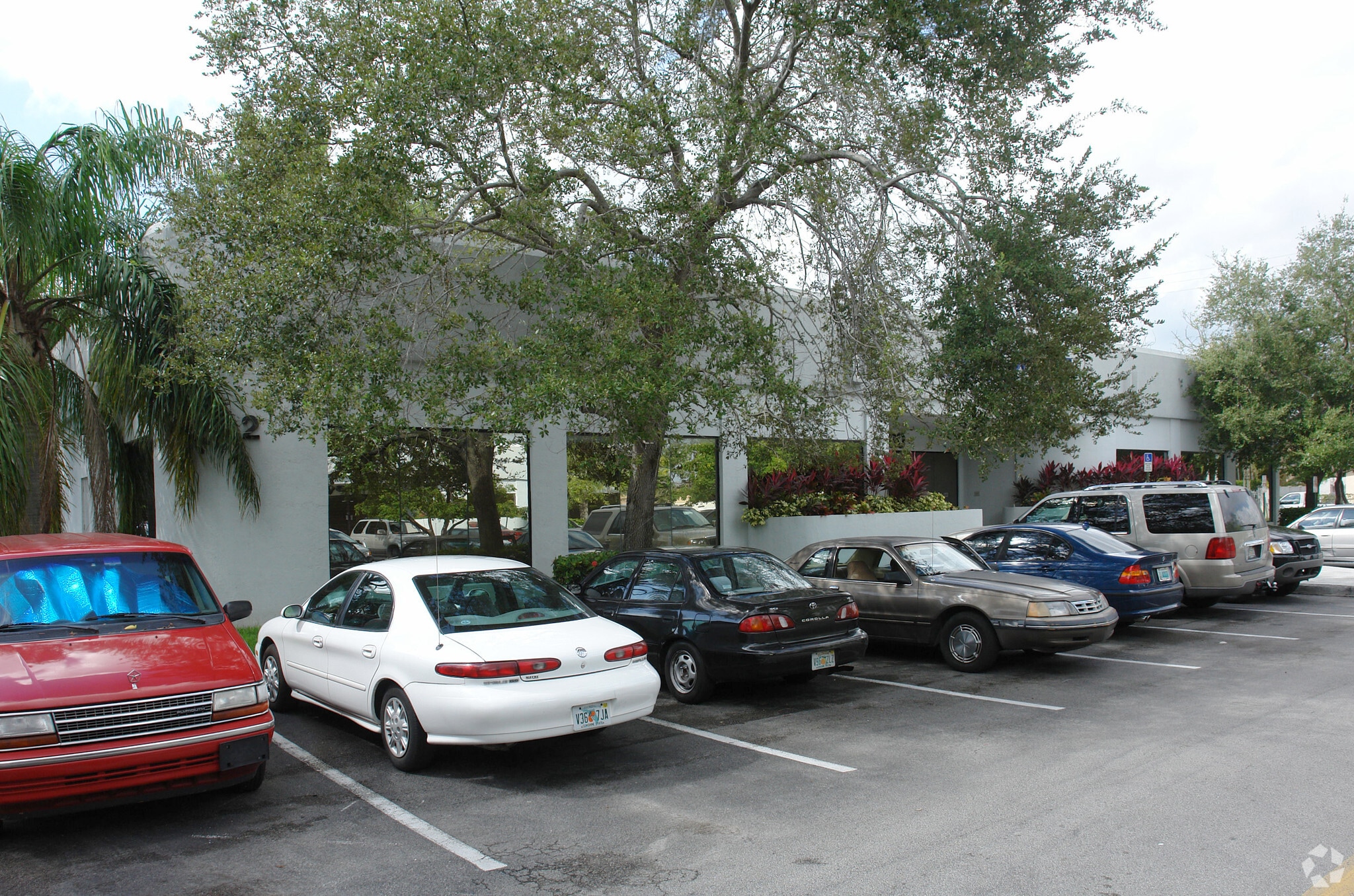 9290 SW 72nd St, Miami, FL for lease Primary Photo- Image 1 of 4