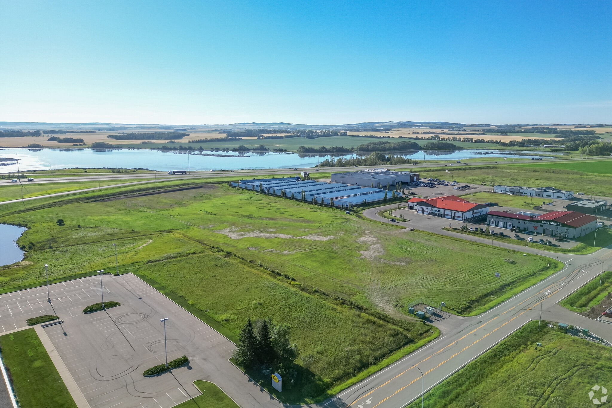 19 Mckenzie Dr, Red Deer, AB for sale Primary Photo- Image 1 of 15