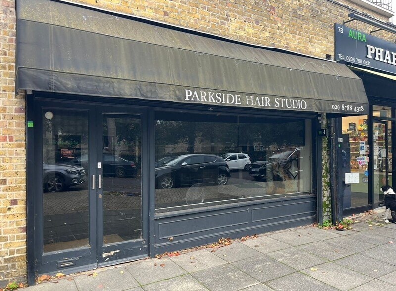 80-82 Inner Park Rd, Londres à louer - Photo du bâtiment - Image 3 de 4