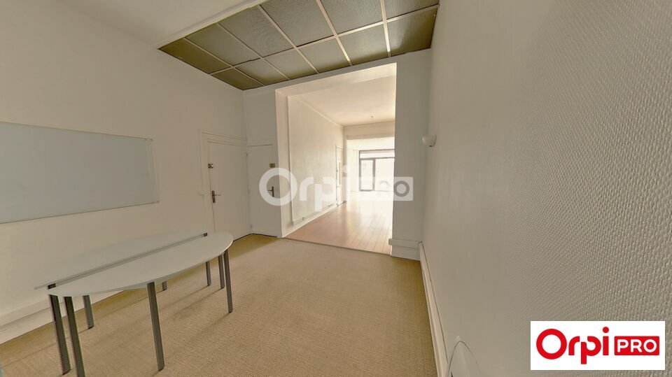 Retail in Lambersart for lease - Interior Photo - Image 3 of 3